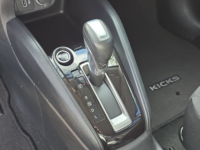 Certified 2021 Nissan Kicks S FWD image 24