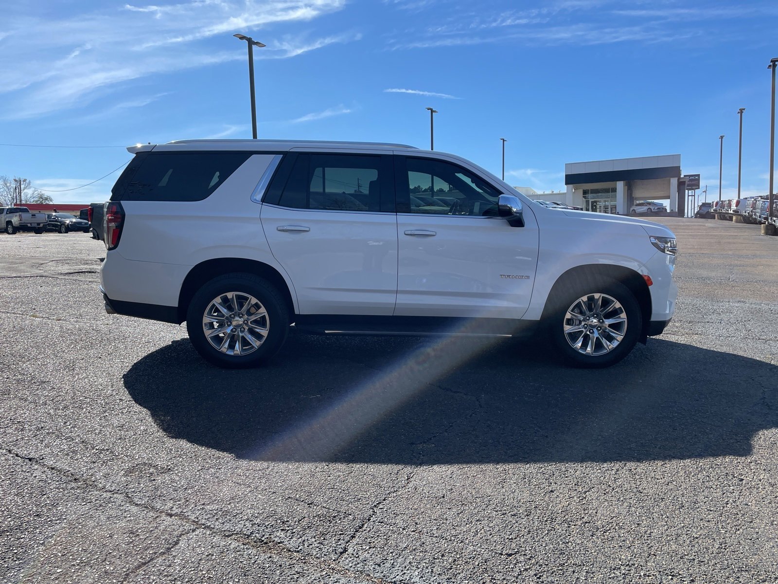 Used 2023 Chevrolet Tahoe Premier image 6