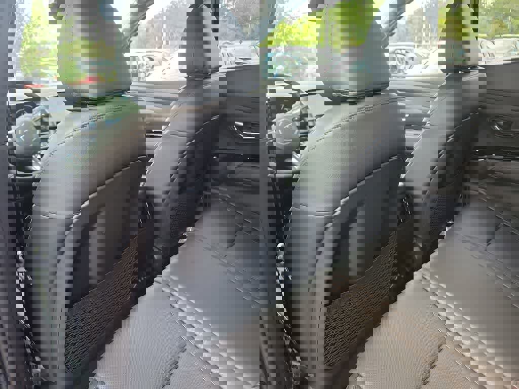 New 2026 Hyundai Santa Cruz Limited image 12