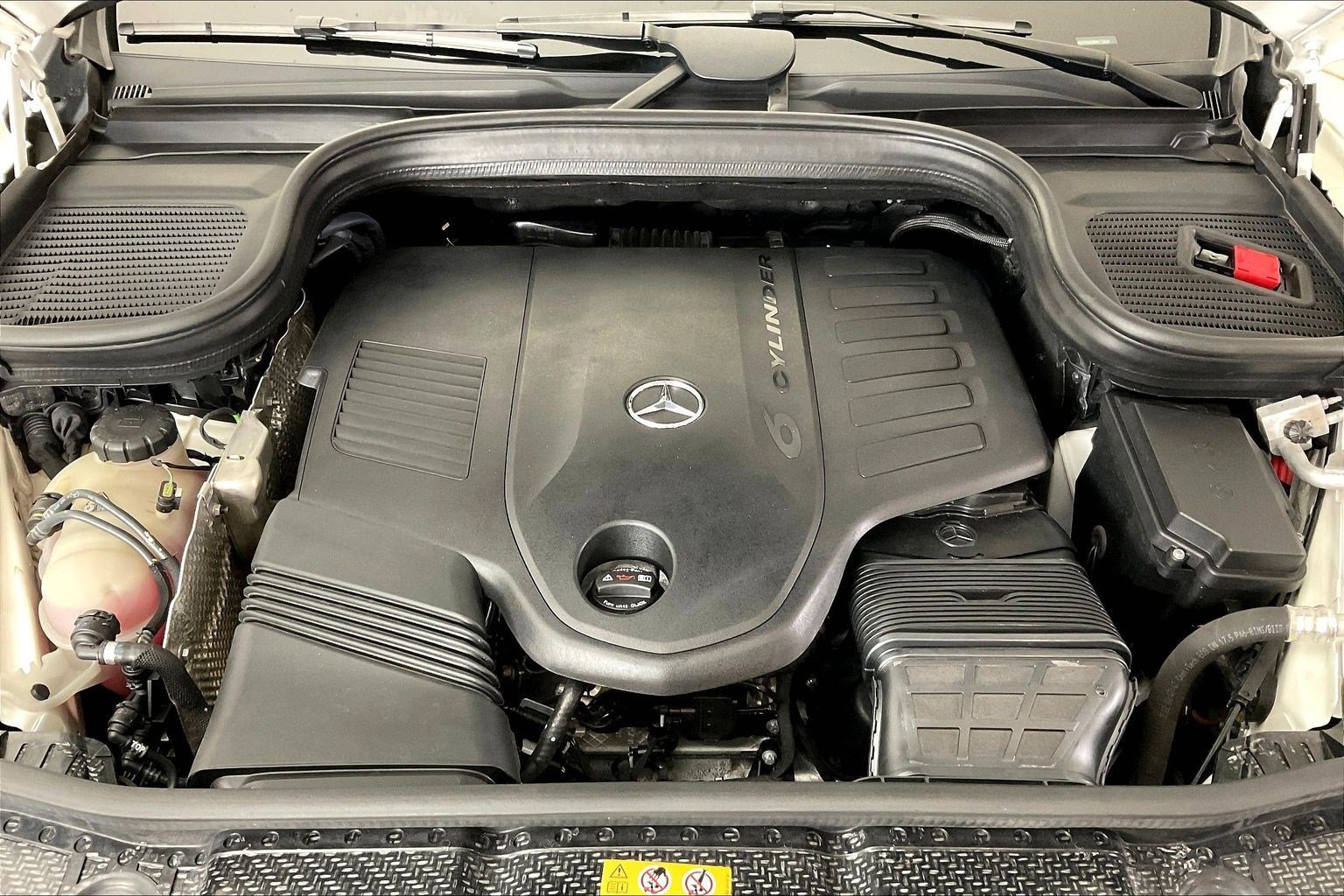 Certified 2022 Mercedes-Benz GLE 450 4MATIC w/ Revised AMG Line Exterior image 30
