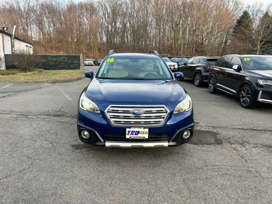 Used 2016 Subaru Outback 3.6R Limited AWD/4WD image 9