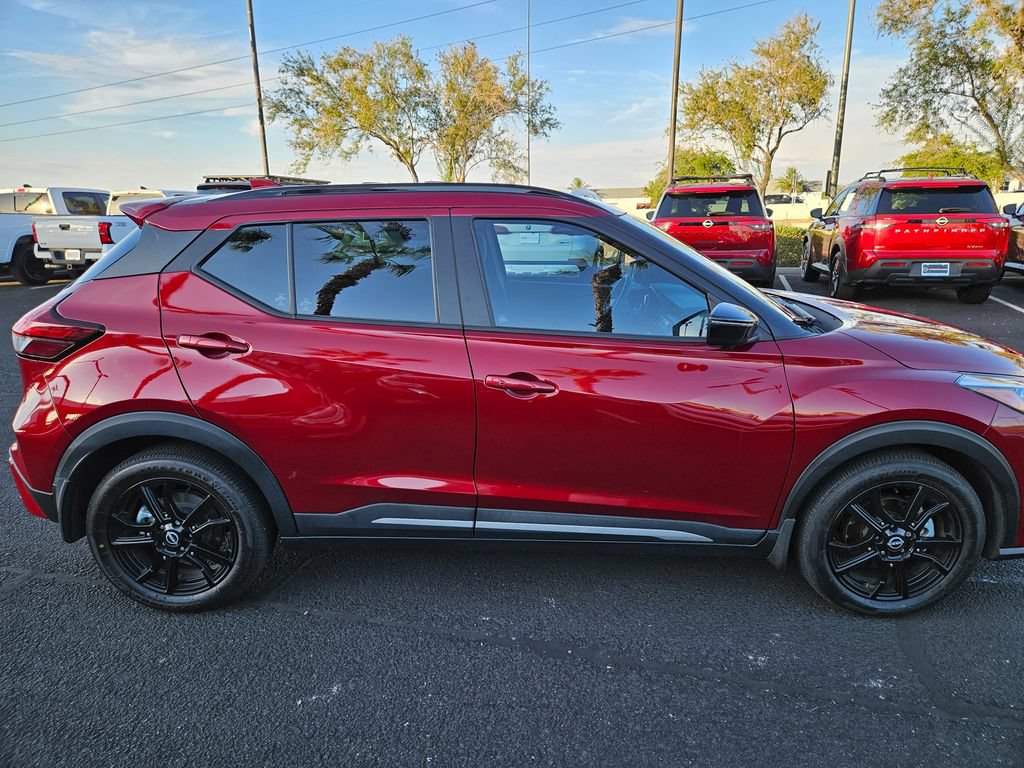 Used 2022 Nissan Kicks SR FWD image 4