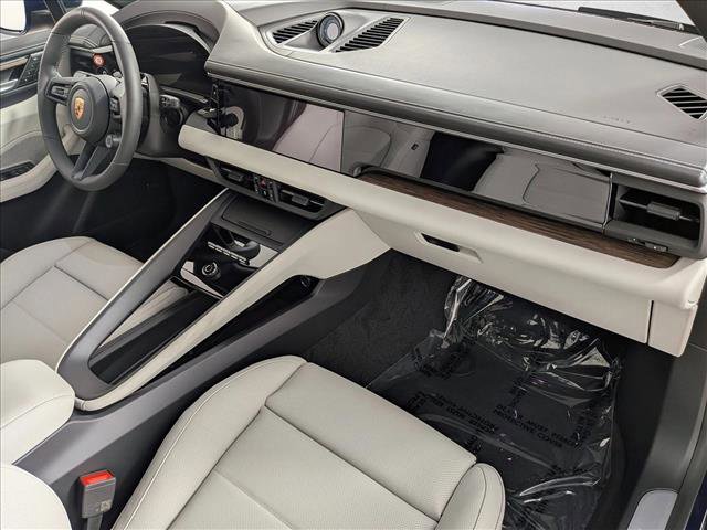 New 2026 Porsche Macan 4S Electric image 23