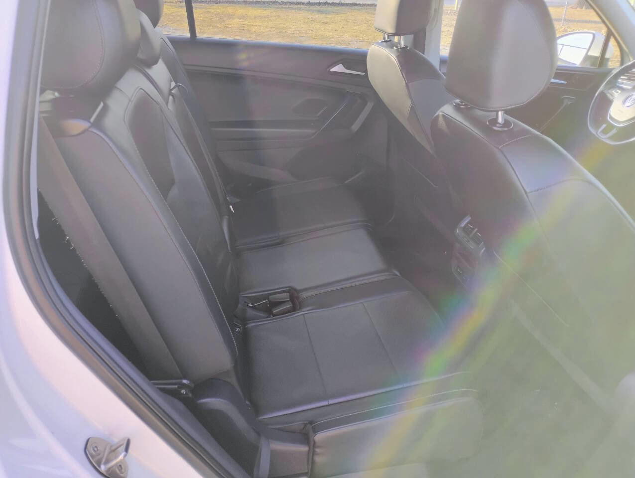 Used 2019 Volkswagen Tiguan SEL FWD image 10