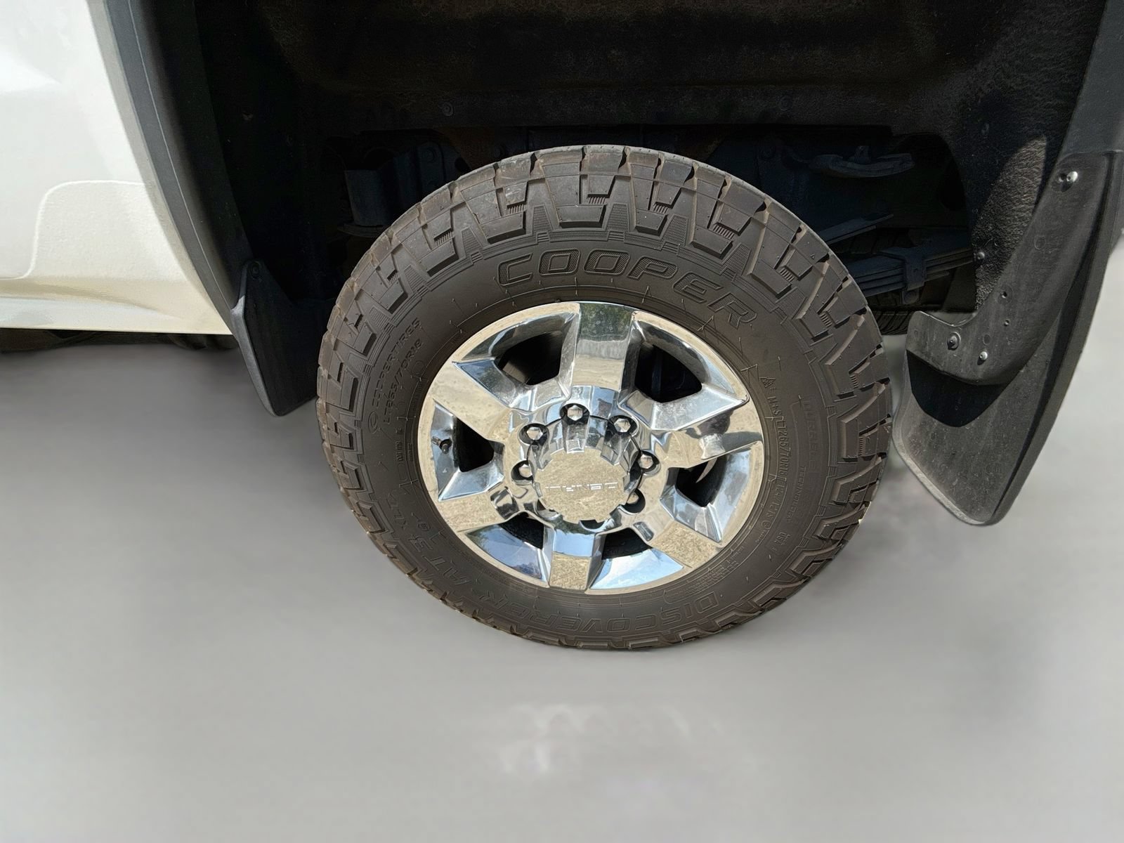 Used 2015 GMC Sierra 3500 Denali AWD/4WD image 9