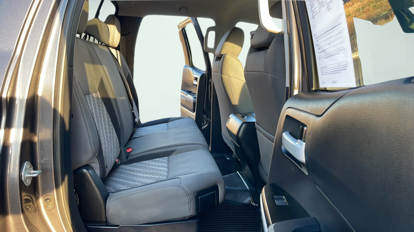 Certified 2019 Toyota Tundra SR5 w/ TRD Off Road Package AWD/4WD image 20
