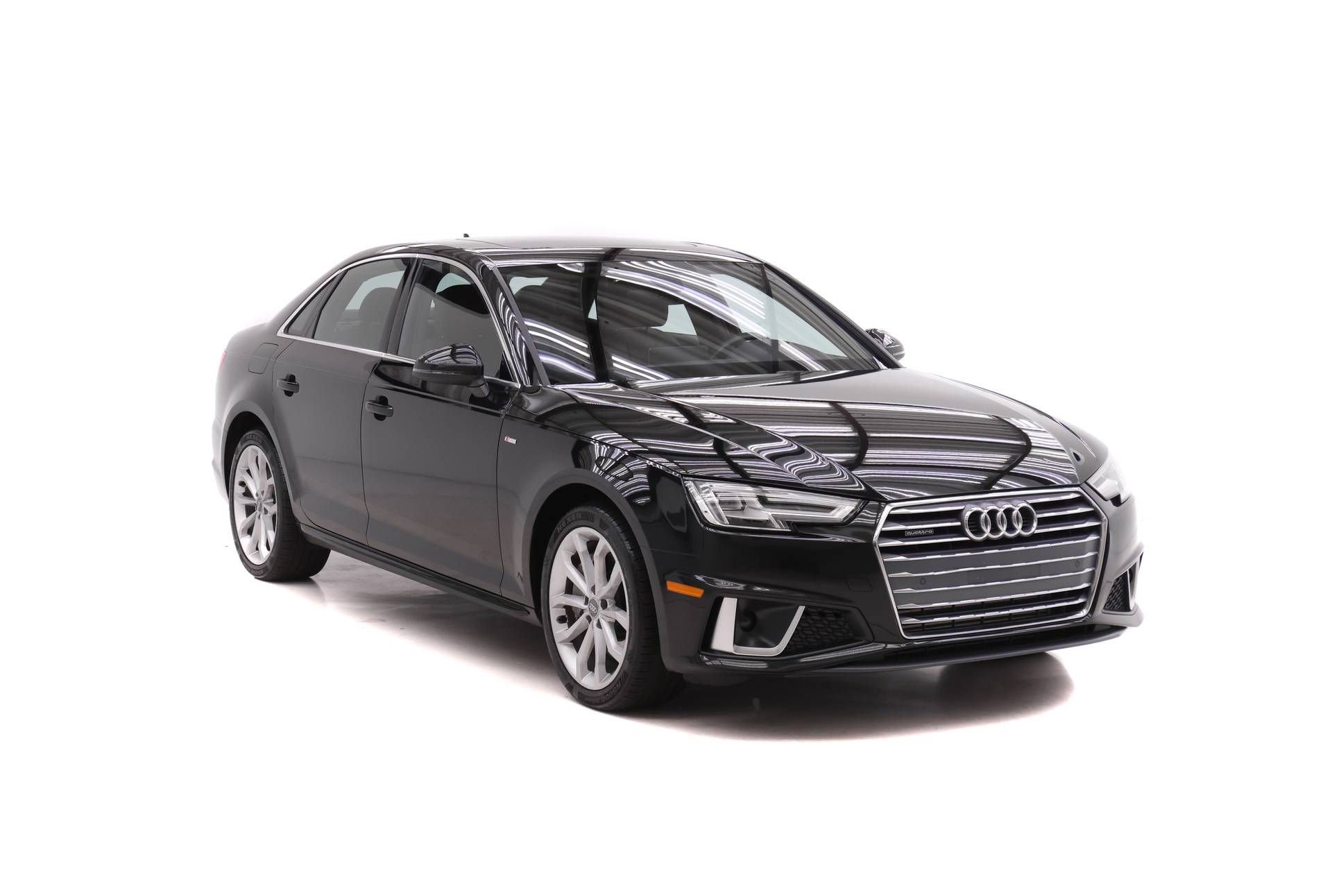 Used 2019 Audi A4 2.0T Premium Plus w/ Premium Plus Package AWD/4WD image 2