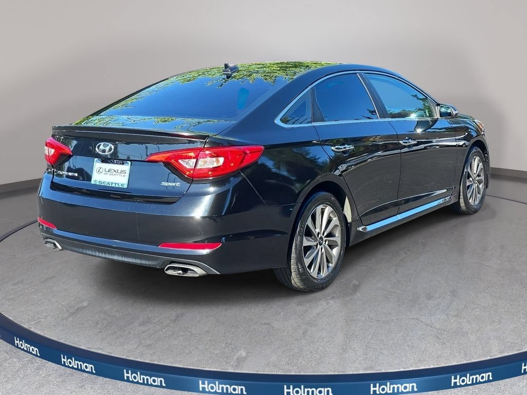 Used 2015 Hyundai Sonata Sport w/ Option Group 03 FWD image 5