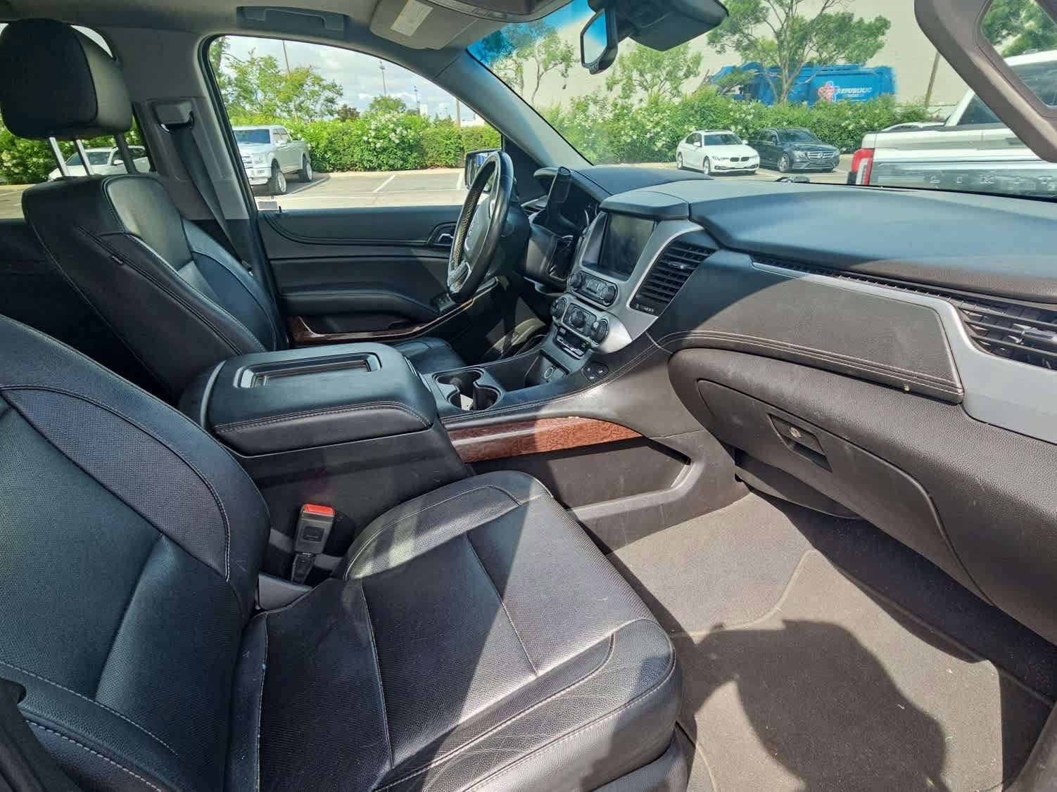 Used 2019 GMC Yukon SLT image 13