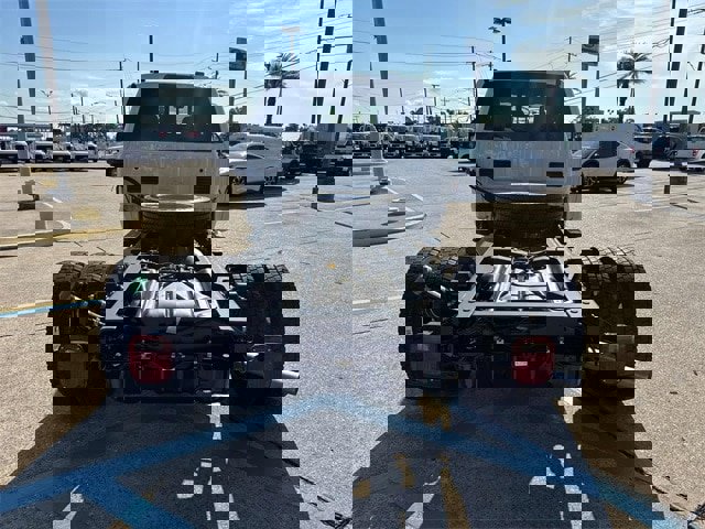 New 2025 Ford F550 4x4 SuperCab Super Duty image 6