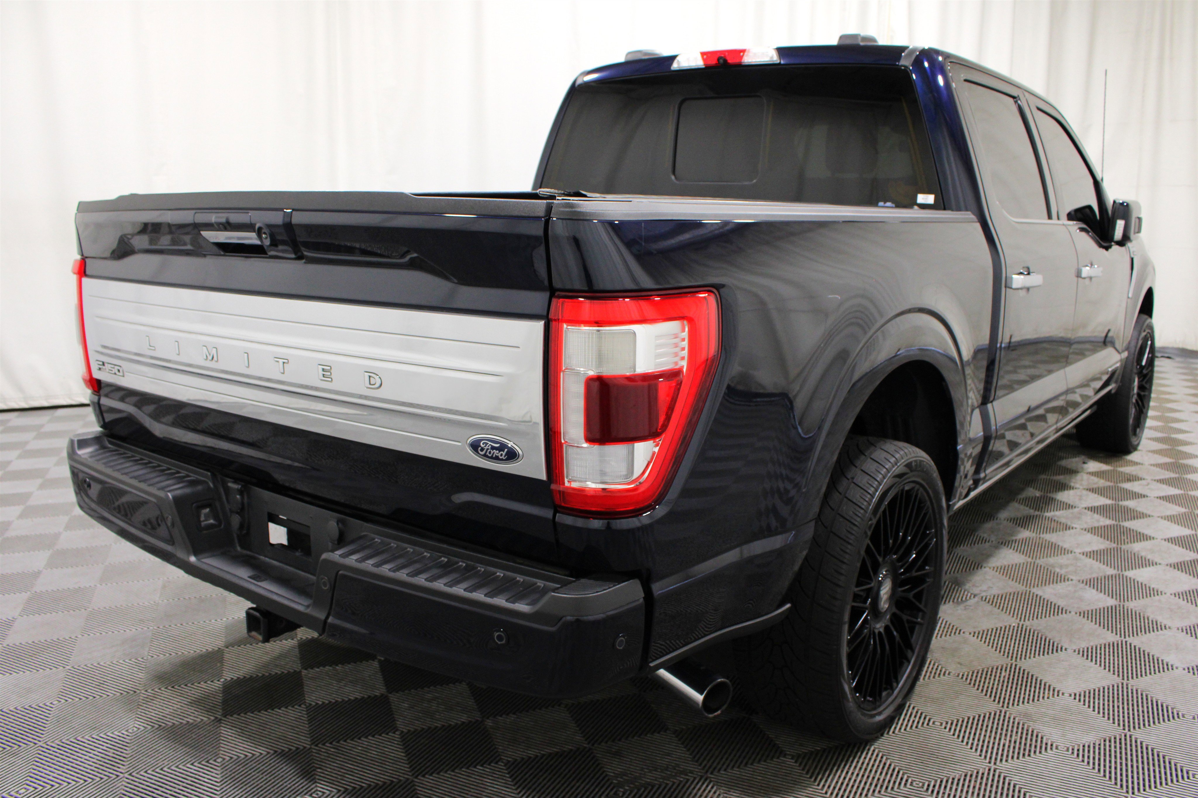 Used 2022 Ford F150 Limited AWD/4WD image 32