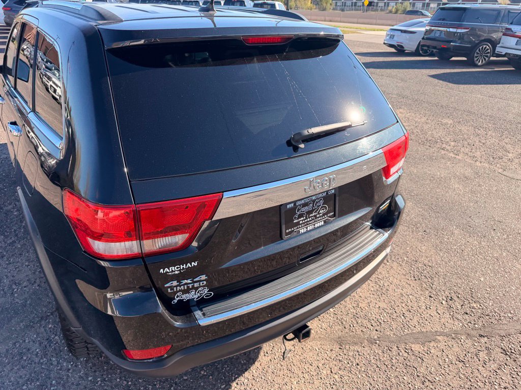 Used 2013 Jeep Grand Cherokee Limited AWD/4WD image 21