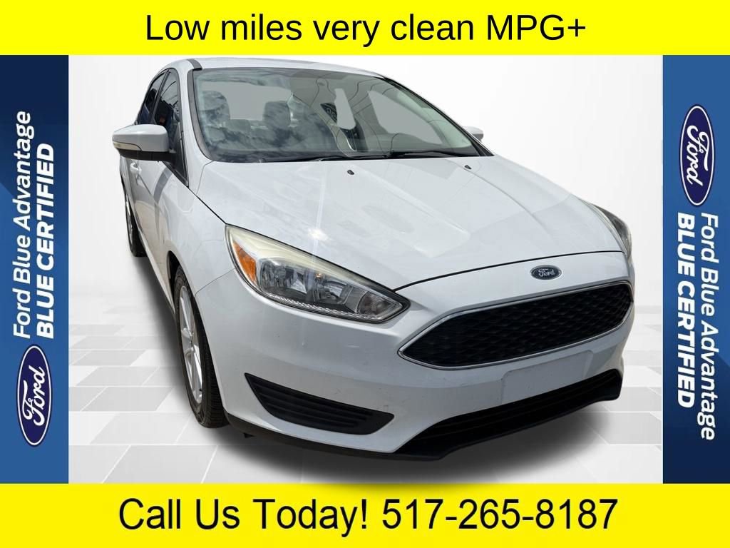 Used 2017 Ford Focus SE FWD image 1