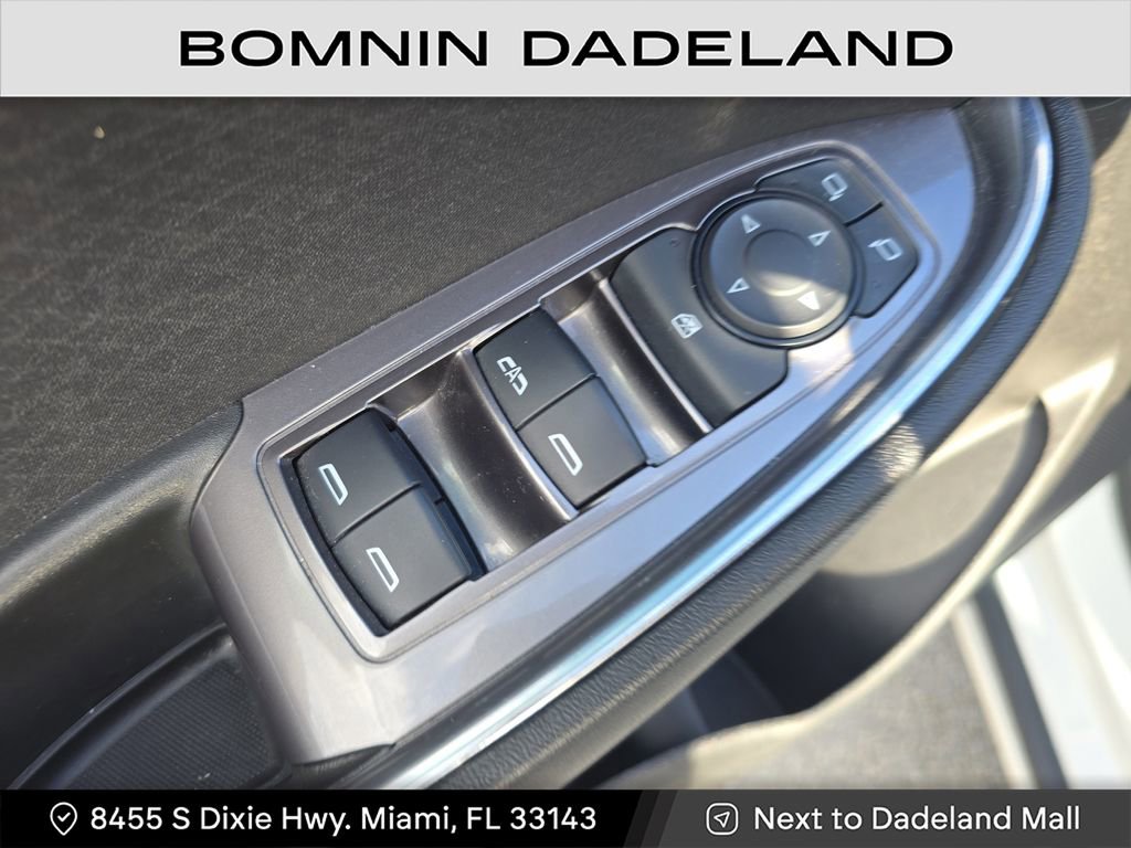 Used 2021 Chevrolet Malibu LT image 16