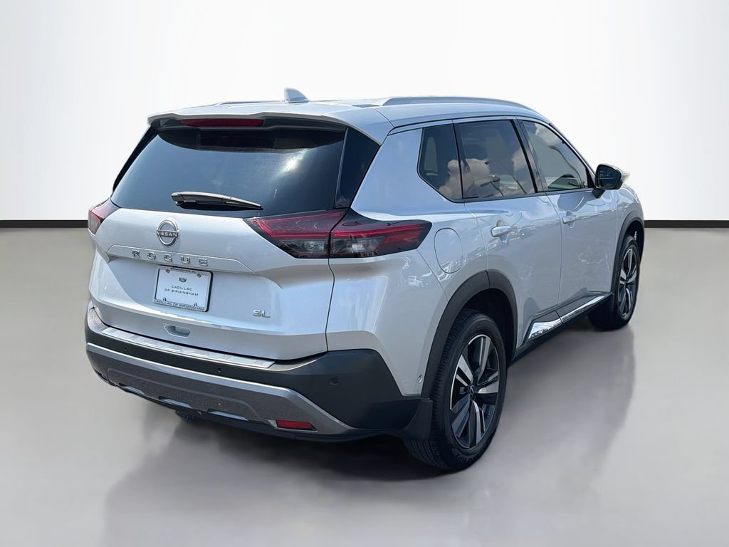 Used 2023 Nissan Rogue SL w/ SL Premium Package FWD image 5