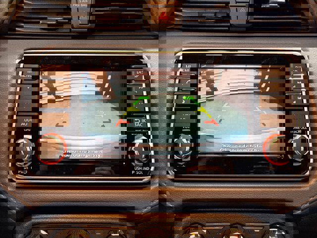 New 2025 Nissan Versa SV w/ Trunk Package image 11