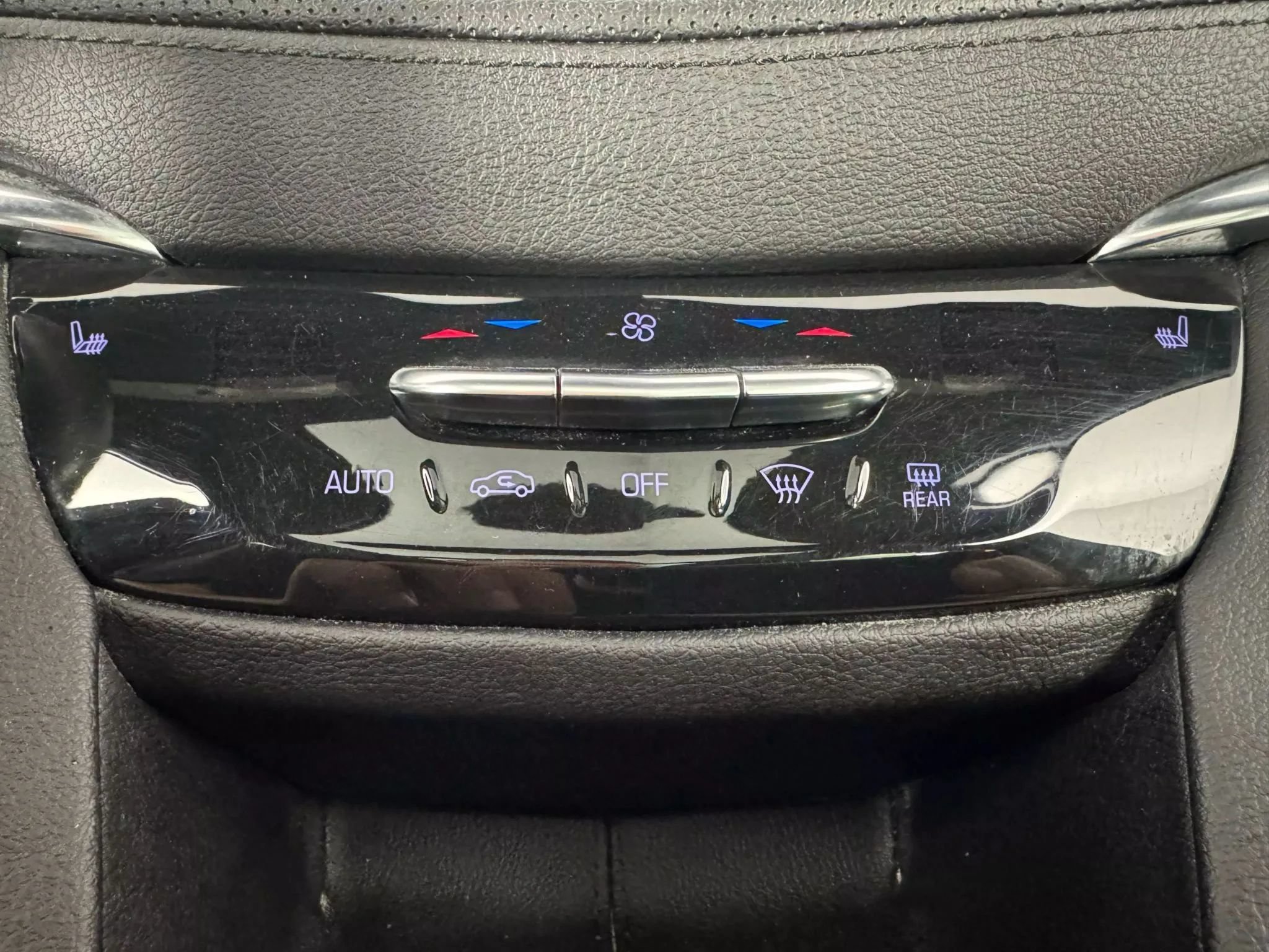 Used 2023 Cadillac XT5 Sportv AWD/4WD image 22