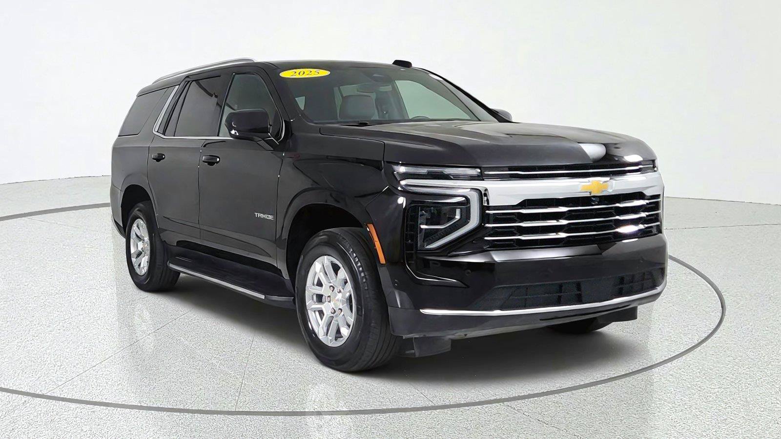 Used 2025 Chevrolet Tahoe LT AWD/4WD image 1