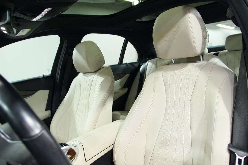 Certified 2019 Mercedes-Benz E 300 4MATIC image 6