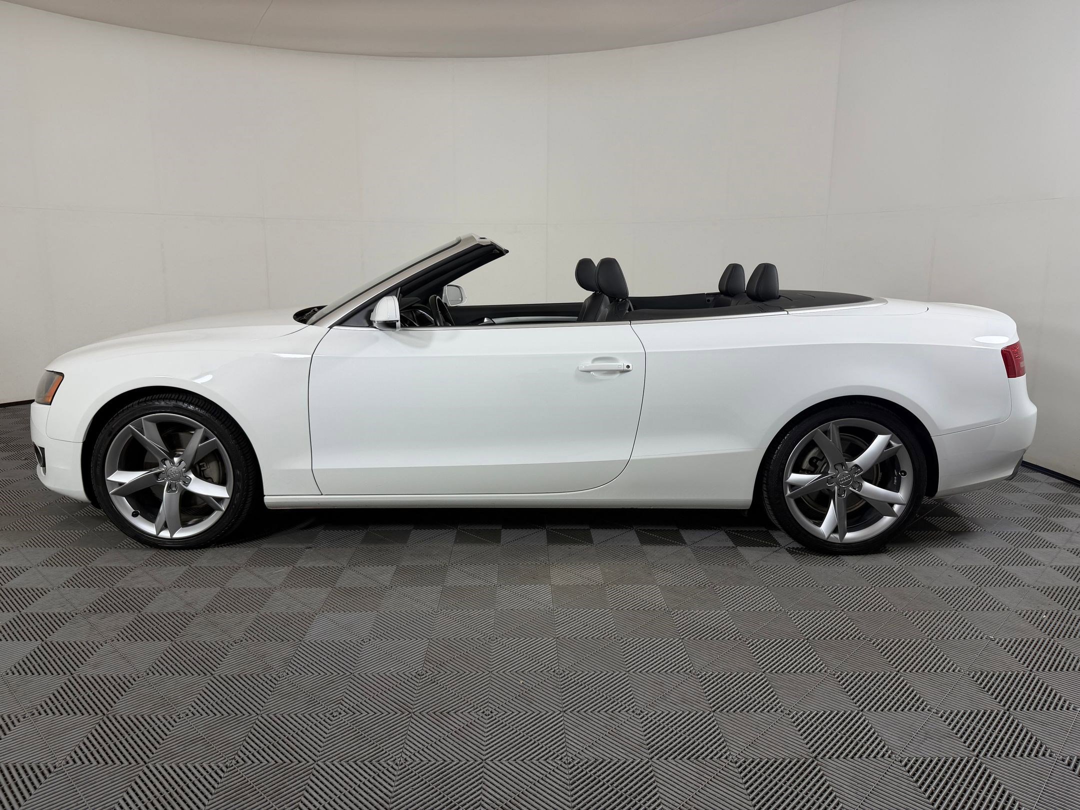 Used 2011 Audi A5 2.0T Premium Plus image 35