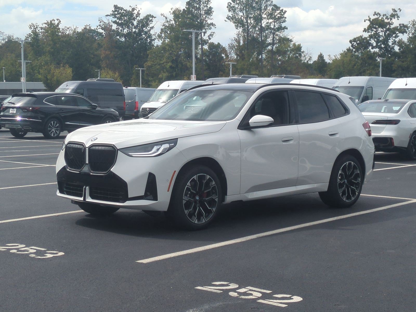 Certified 2026 BMW X3 xDrive30 w/ Premium Package image 5