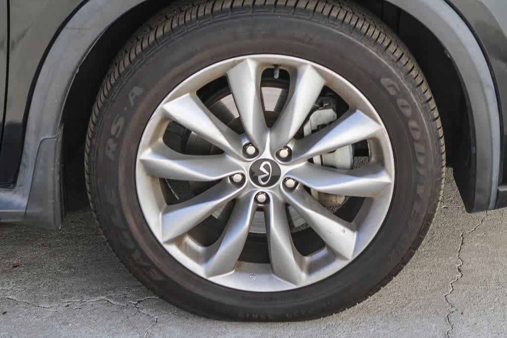 Used 2020 INFINITI QX50 Luxe FWD image 9