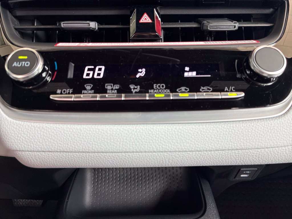 New 2027 Toyota Corolla SE FWD image 34