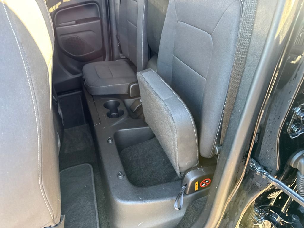 Used 2017 Chevrolet Colorado LT RWD image 43