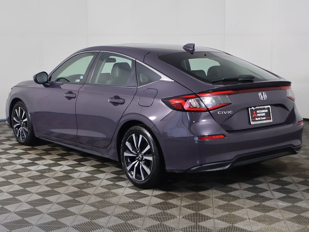 Used 2024 Honda Civic EX-L image 7