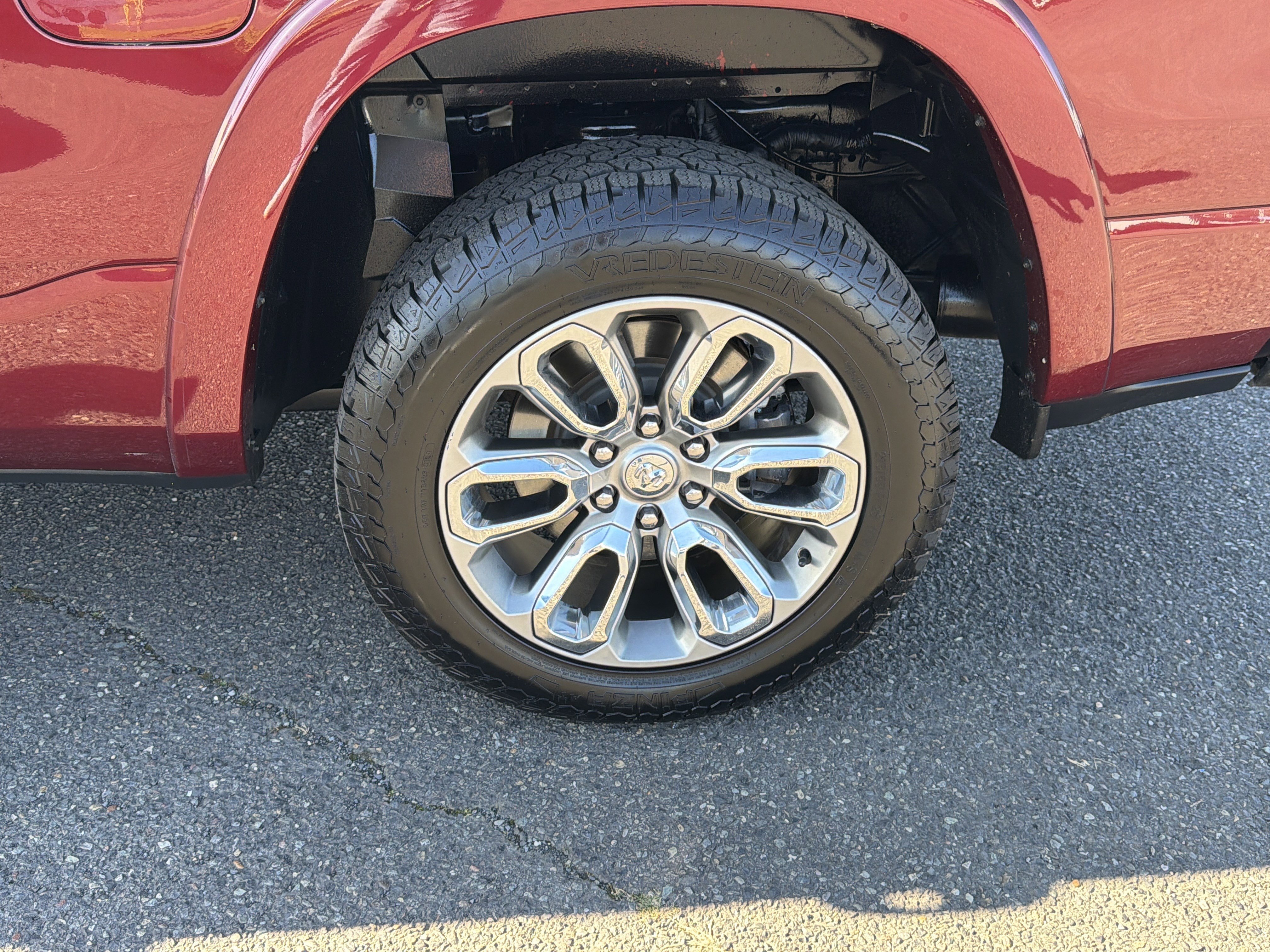 Used 2021 RAM 1500 Laramie w/ Sport Appearance Package image 25