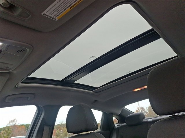 Used 2024 Chevrolet Malibu LT image 14