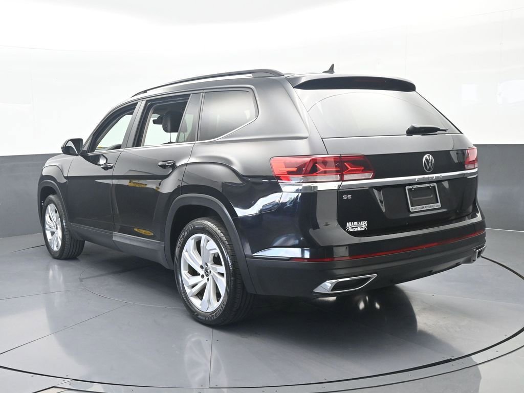 Used 2021 Volkswagen Atlas SE w/ Panoramic Sunroof Package FWD image 4