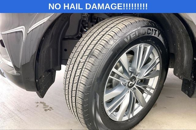 Used 2022 INFINITI QX80 Luxe w/ Cargo Package AWD/4WD image 11