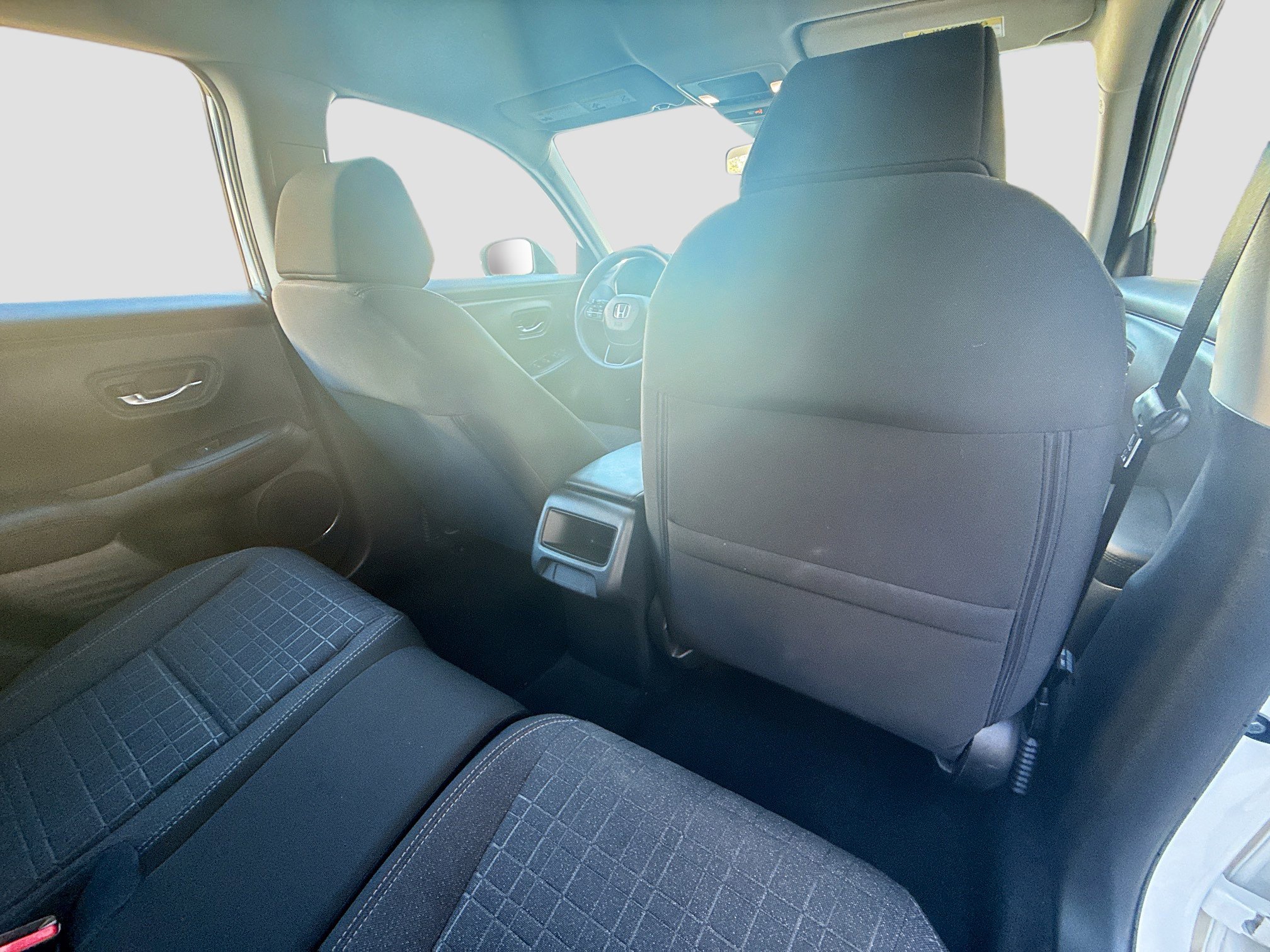 Certified 2023 Honda HR-V LX image 28