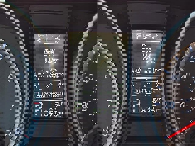 Used 2015 Hyundai Santa Fe Sport w/ Option Group 02 image 17