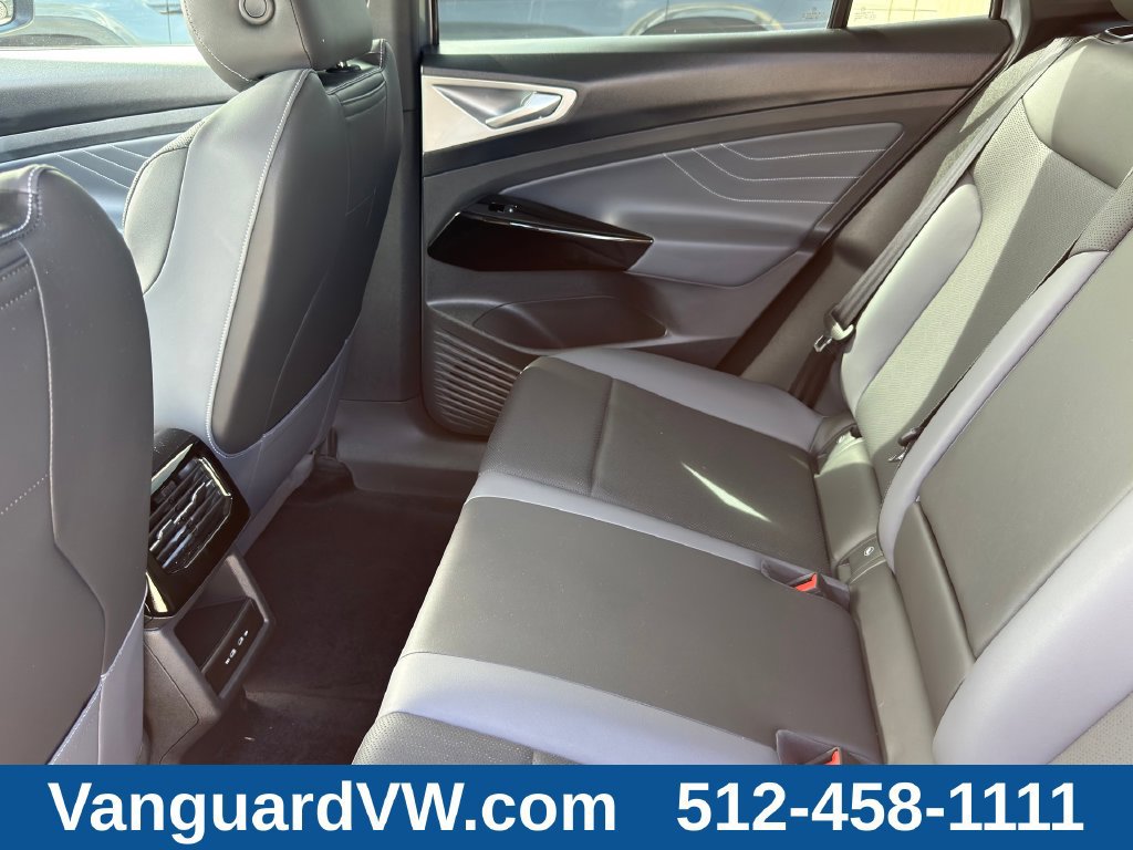 Used 2023 Volkswagen ID.4 Pro S AWD/4WD image 30