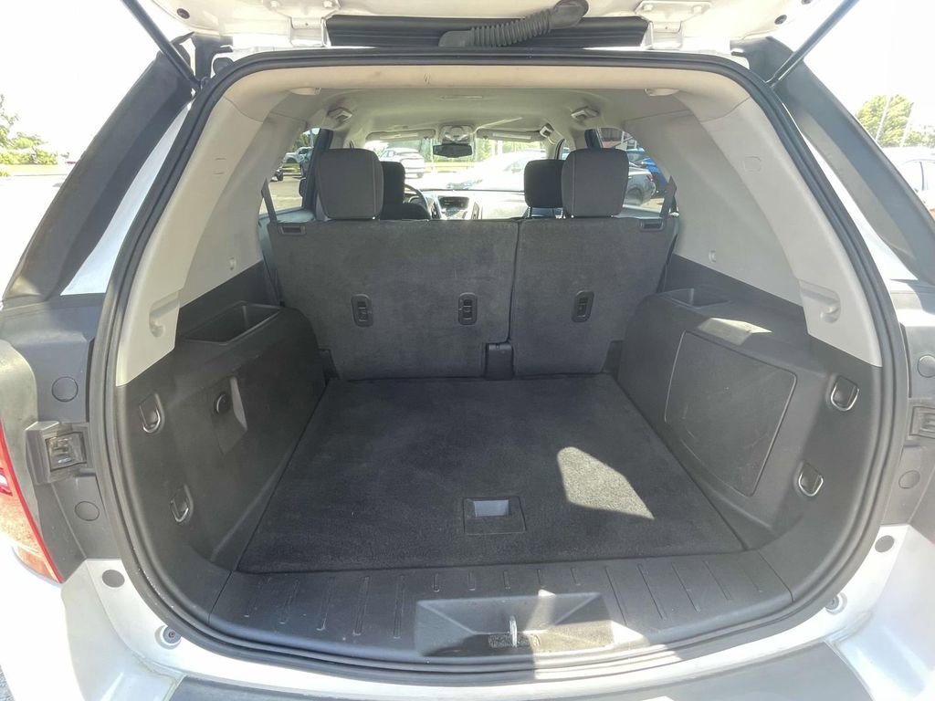 Used 2016 Chevrolet Equinox LT image 9