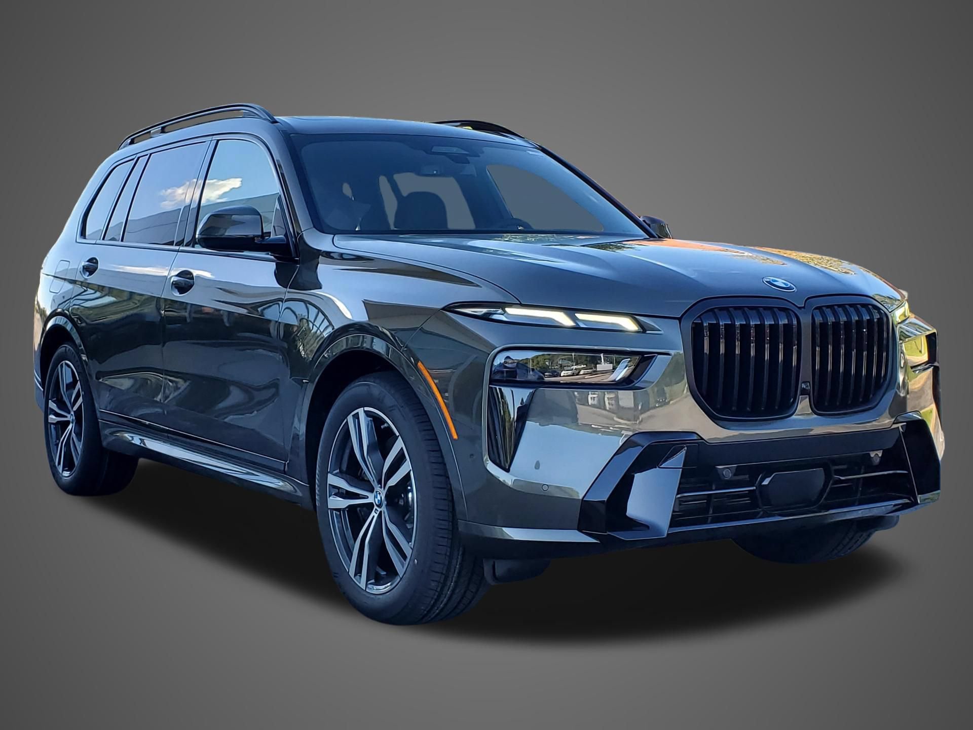 New 2027 BMW X7 xDrive40i w/ M Sport Package AWD/4WD image 3