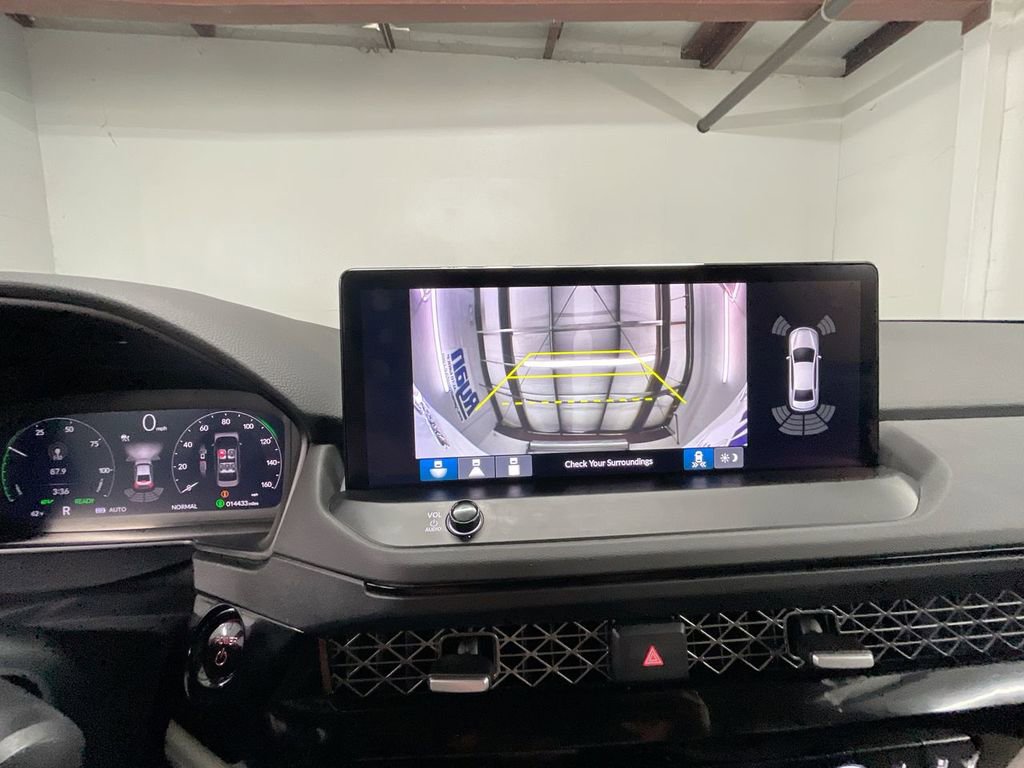 Used 2024 Honda Accord Touring image 15