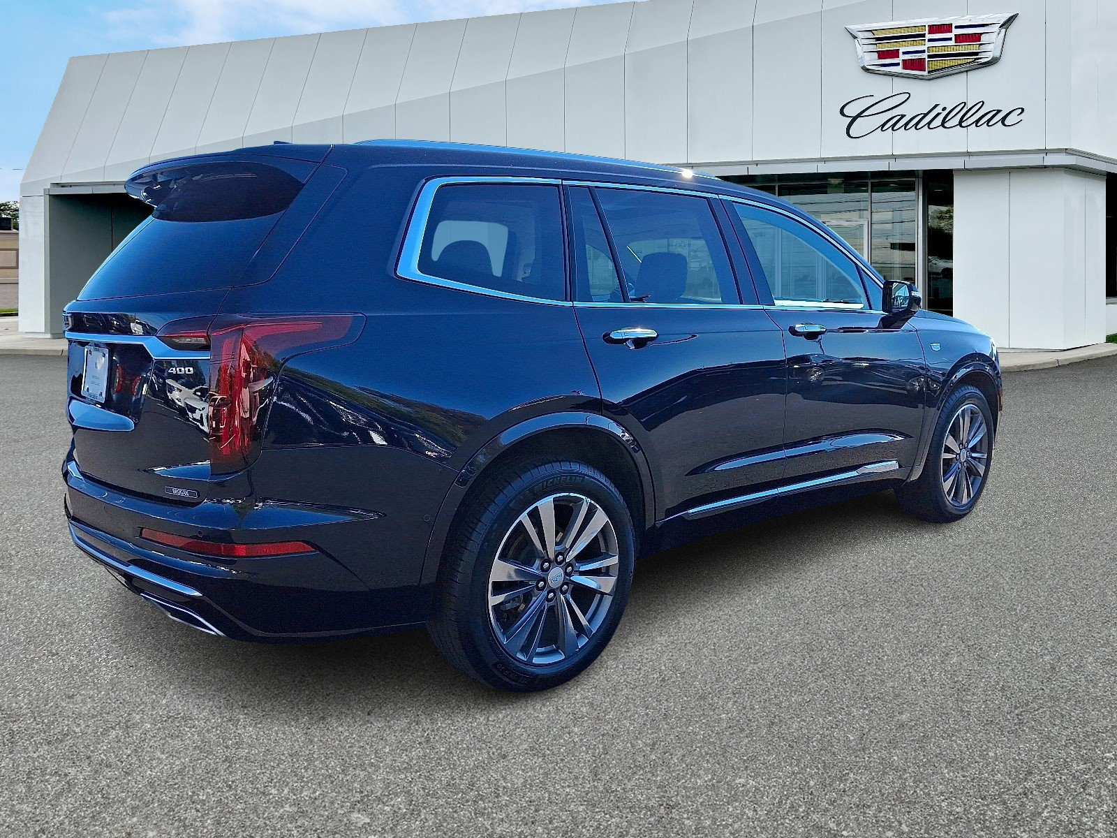 Used 2021 Cadillac XT6 Premium Luxury image 5