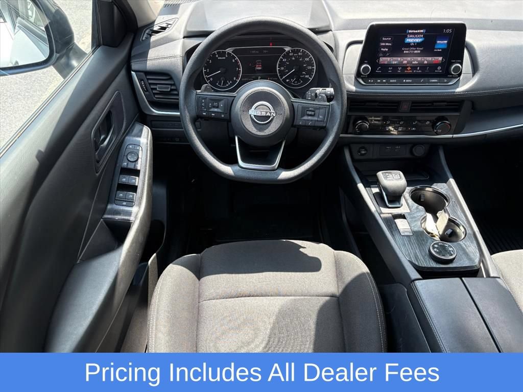 Used 2024 Nissan Rogue S AWD/4WD image 23