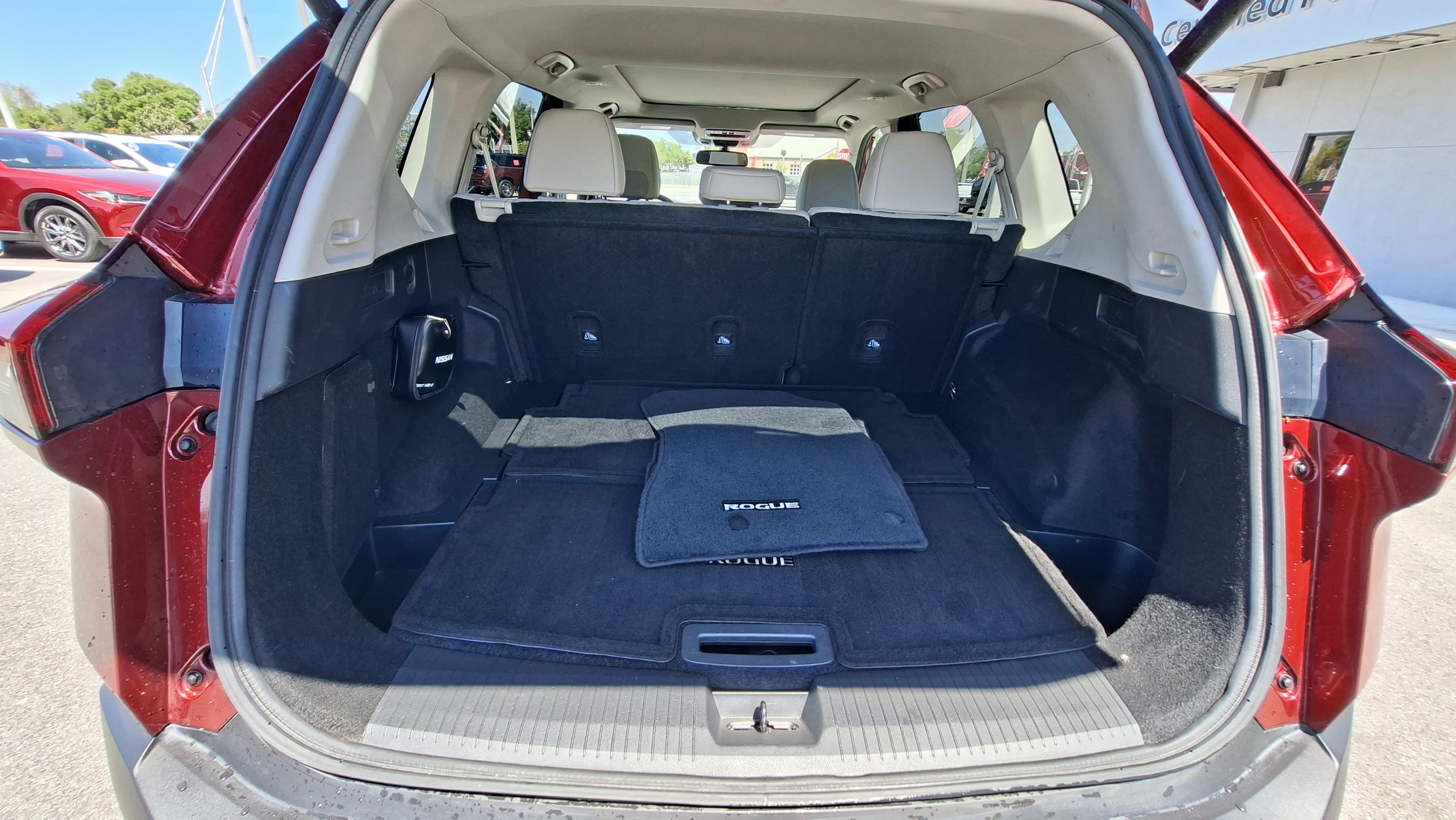 Used 2021 Nissan Rogue SL FWD image 21