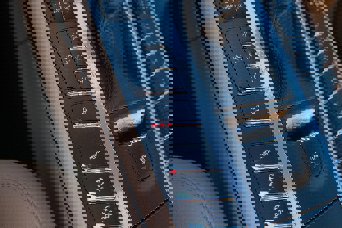 Used 2021 Porsche Macan image 27