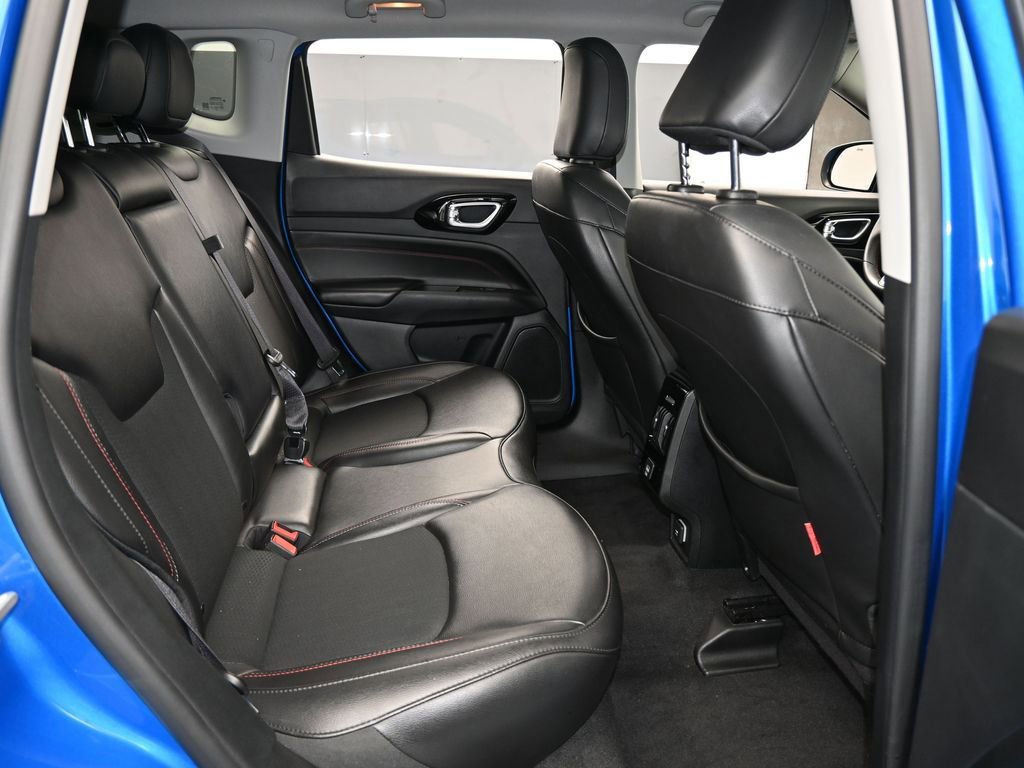 Used 2022 Jeep Compass Trailhawk image 42