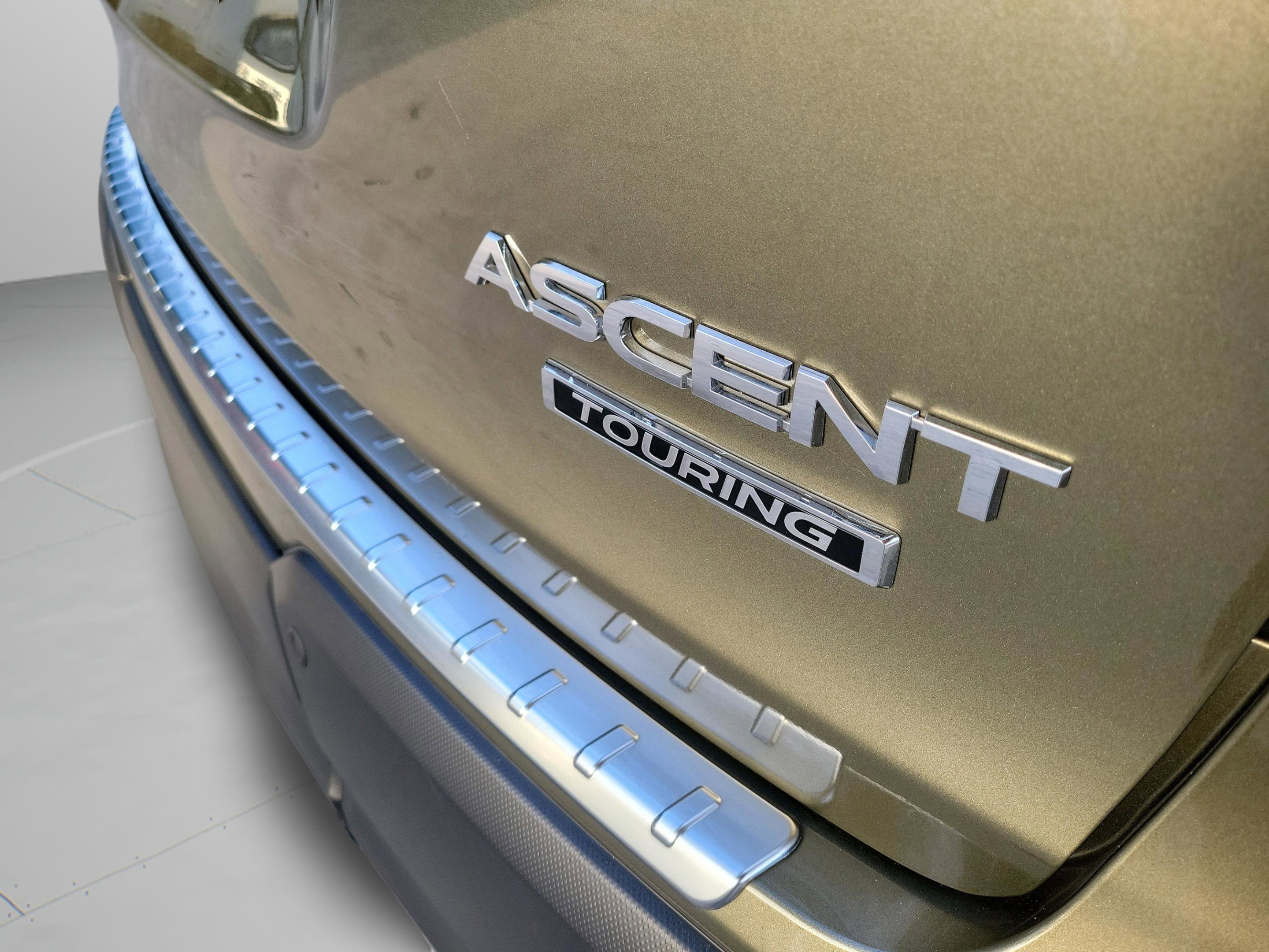 Used 2024 Subaru Ascent Touring w/ Popular Package #2 AWD/4WD image 30