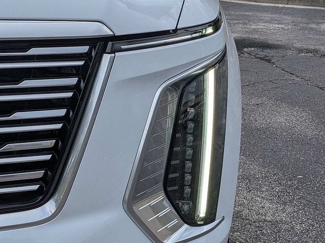 New 2026 Cadillac Escalade Platinum Luxury w/ LPO, Floor Liner Package AWD/4WD image 9