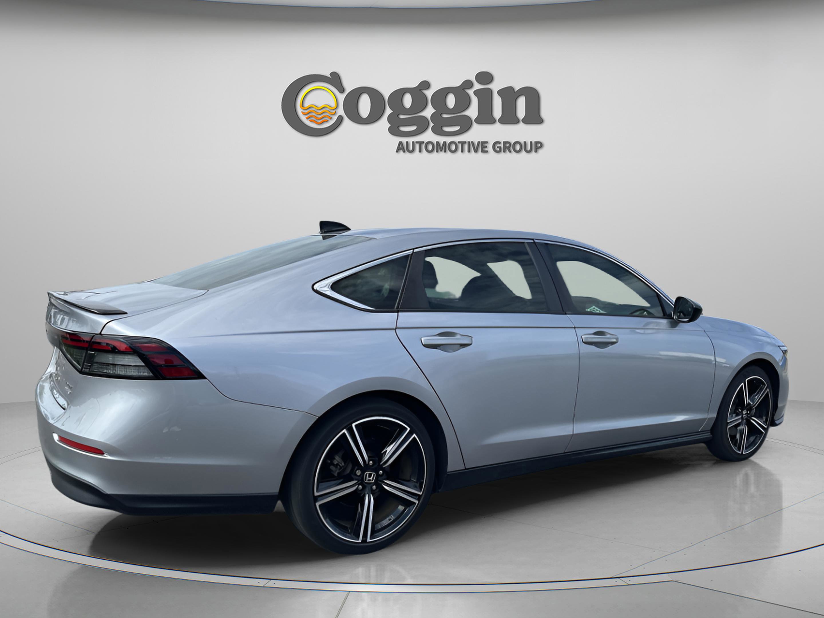 Used 2023 Honda Accord Sport image 7