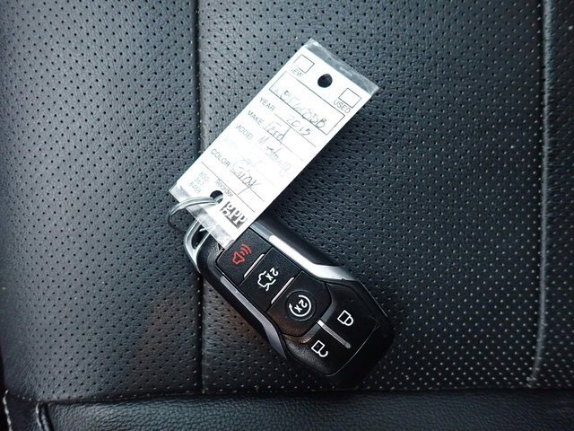 Used 2015 Ford Mustang GT Premium image 30