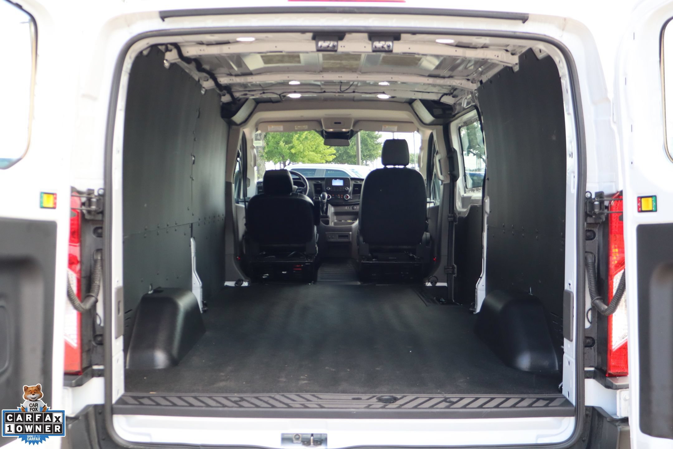 Used 2024 Ford Transit 350 148 Low Roof w/ Load Area Protection Package RWD image 26
