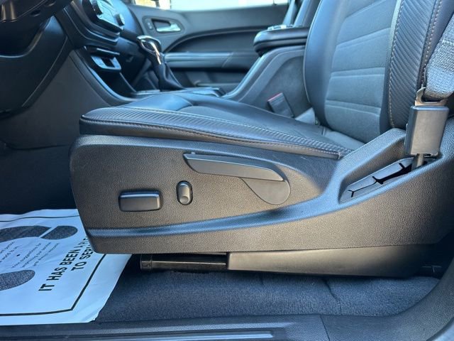 Used 2022 GMC Canyon AT4 image 27